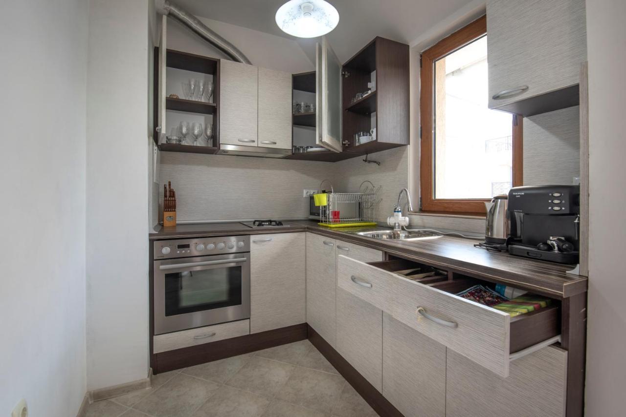 Azure Pretty Apartment Top Location Near Sea Garden Burgas City Eksteriør billede